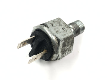 Triumph Tiger 955i 709EN [2003] - Interruptor de pressão do óleo, sensor de pressão do óleo, interruptor de óleo - 0