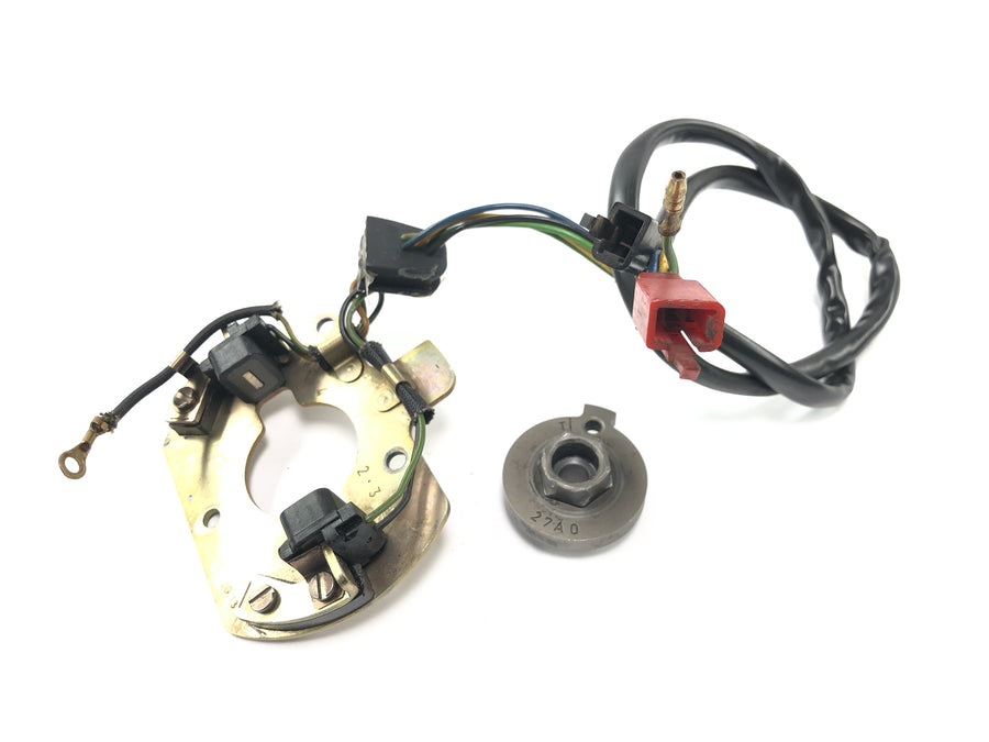 Suzuki GSX R 1100 GU74C [1987] - Placa sensora de captação gerador de pulsos sensor de ignição ignição
