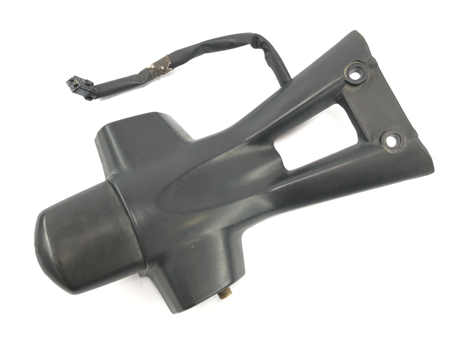 Triumph Street Triple R 675 D67LD [2010] - Iluminação da placa com sinal de giro