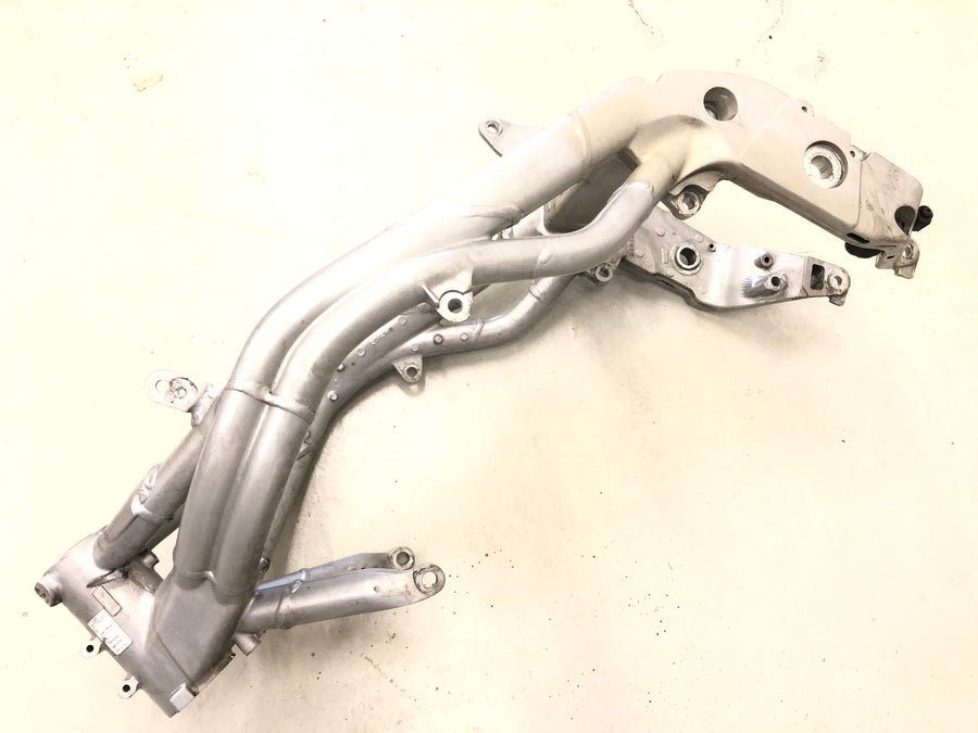 Triumph Daytona 955i T595 [1999] - quadro com papéis