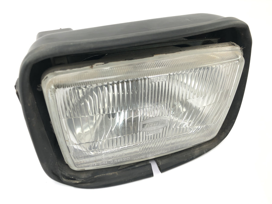 Suzuki RG 250 Gamma GJ21D [1987] - Inserção da lâmpada do farol