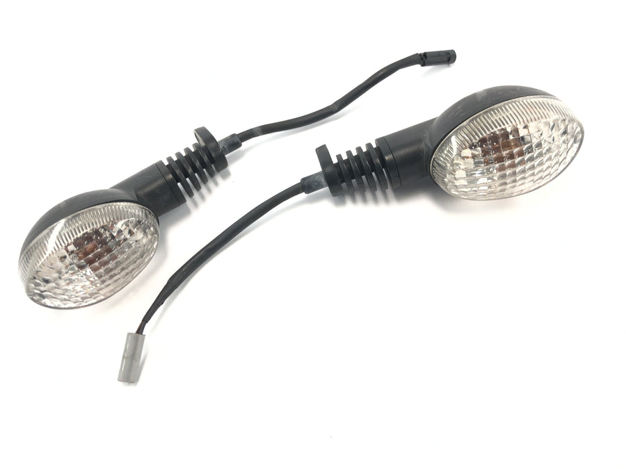 Yamaha MT 03 RM02 [2007] - Par de piscas e indicadores de direção para motocicleta