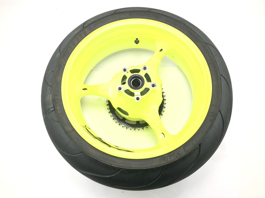 Suzuki GSX R 1000 WVB6 K6 [2006] - aro traseiro amarelo neon 6,00 x 17"