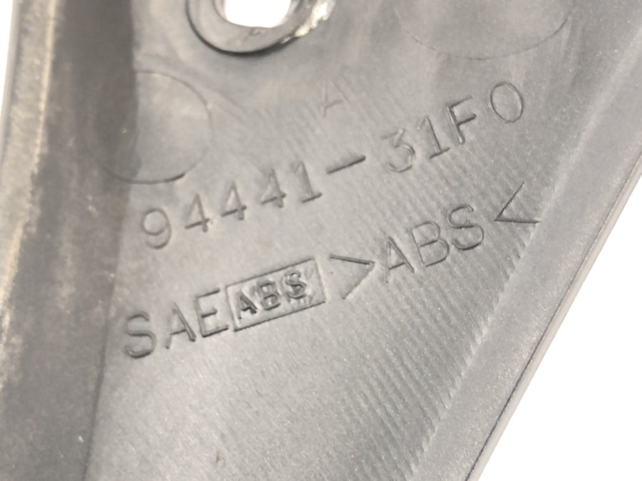 Suzuki GSF 1200 S Bandit WVA9 [2003] - Disfarces do topo do revestimento frontal