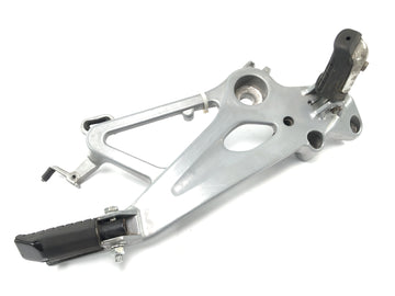 Honda SLR 650 RD09 [1997] - Sistema de apoio para os pés no suporte para os pés direito