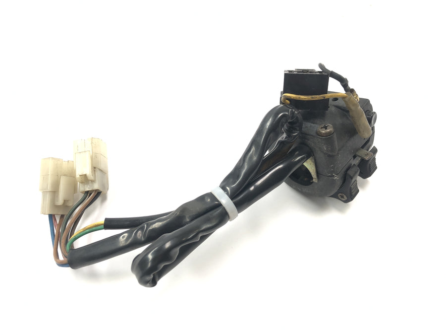 Yamaha XT 600 Z Ténéré 55W [1986] - Switch do guidão de ajuste do guidão à direita