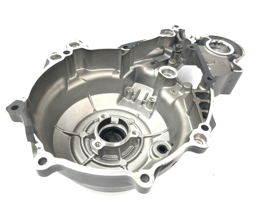 Yamaha MT 03 RM02 [2007] - Tampa do alternador tampa do motor esquerda