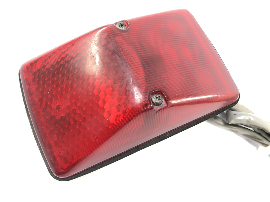 Yamaha DT 125 DE06 [2005] - Luz traseira