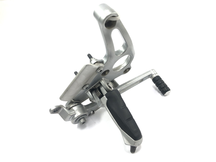 BMW R 1150 R R21 [2001] - Sistema de apoio para os pés direito do motorista com pedal de freio