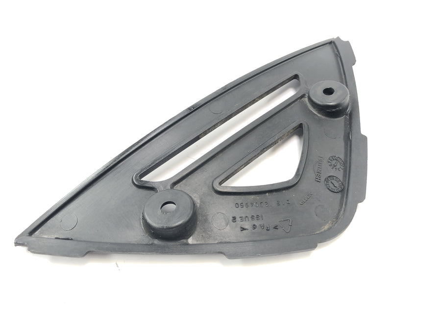 Triumph Daytona 955i T595N [2003] - revestimento no revestimento do inseto frontal