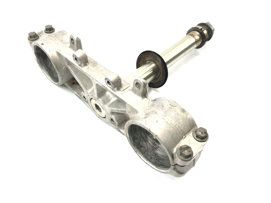 Yamaha YZ 426 F [2000] - ponte inferior do garfo