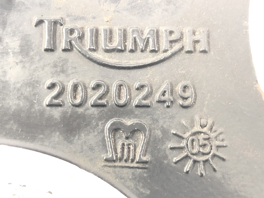 Triumph Sprint ST 1050 [2005] - Ancoragem de freio da placa de sela do freio.
