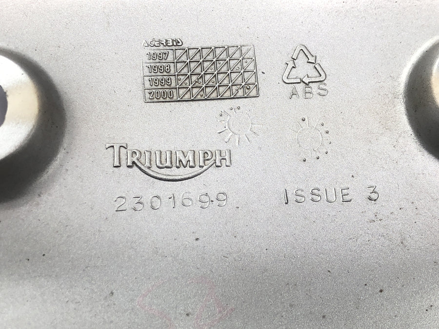 Triumph Tiger 955i 709EN [2003] - Carenagem traseira