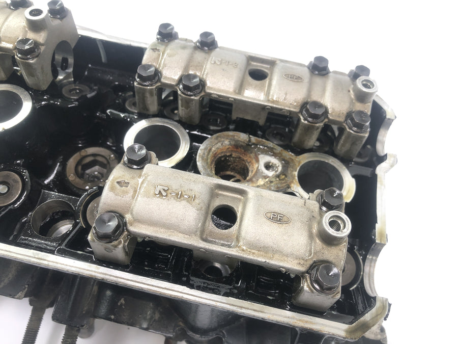 Yamaha YZF R1 RN01 [1998] - Cabeça do cilindro