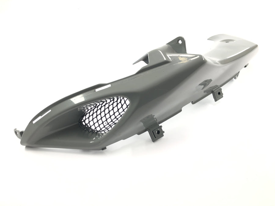 Suzuki GSX R 1000 WVB6 K6 [2006] - Duto de ar da carenagem do painel lateral esquerdo