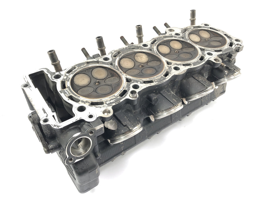 Yamaha YZF R1 RN09 [2003] - Controle da válvula da cabeça do cilindro