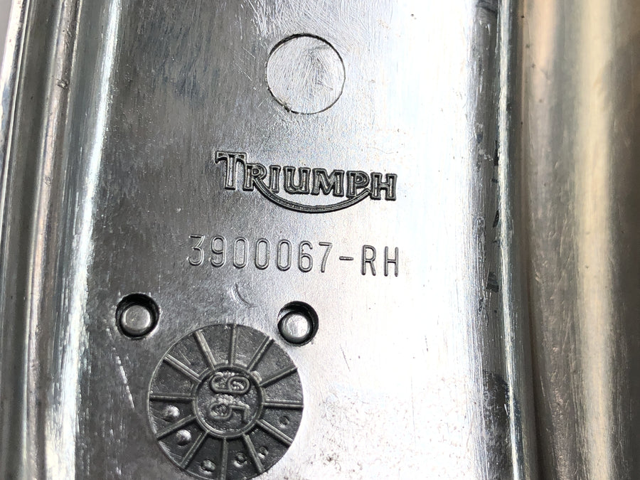 Triumph Adventurer 900 T309RT [1998] - par de letras do painel decorativo da tampa lateral do emblema do tanque