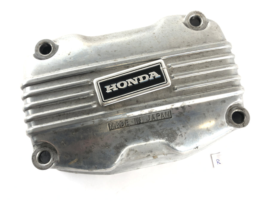 Honda GL 1000 Goldwing GL1 [1977] - Tampa da válvula na tampa do motor direito