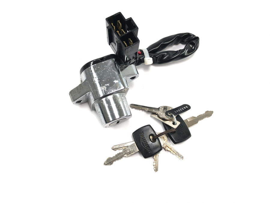 Triumph Speedmaster 900 [2003] - Interruptor de ignição com chave