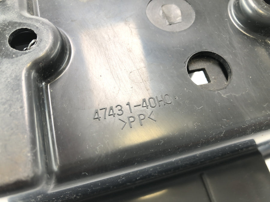 Suzuki VZ 1500 WVCU [2011] - Porta-bateria porta-bateria