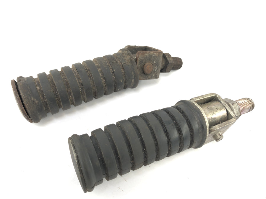 Yamaha XT 500 1U6 [1981] - Crestes de pés pediátricos para pés