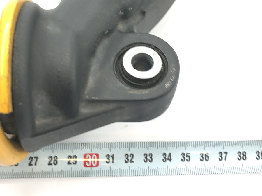Honda CBR 1000 RR SC57 [2006] - Suporte amortecedor suspensão traseira monoamortecedor