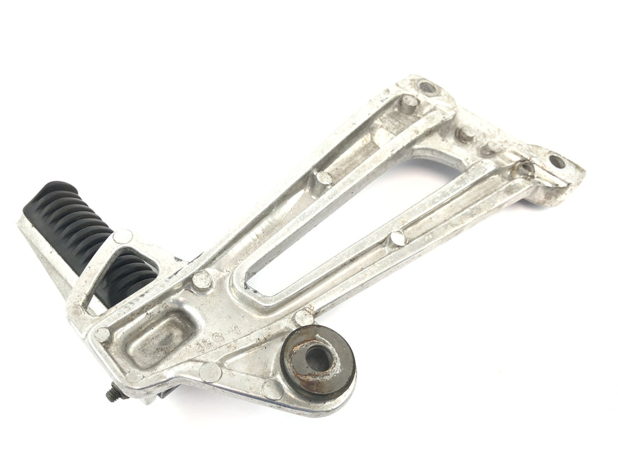 Yamaha XJR 1200 4PU [1996] - Apoio para os pés do passageiro esquerdo com suporte