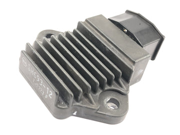 SWM RS 125 R B2 [2020] - Regulador de tensão, retificador, regulador, alternador