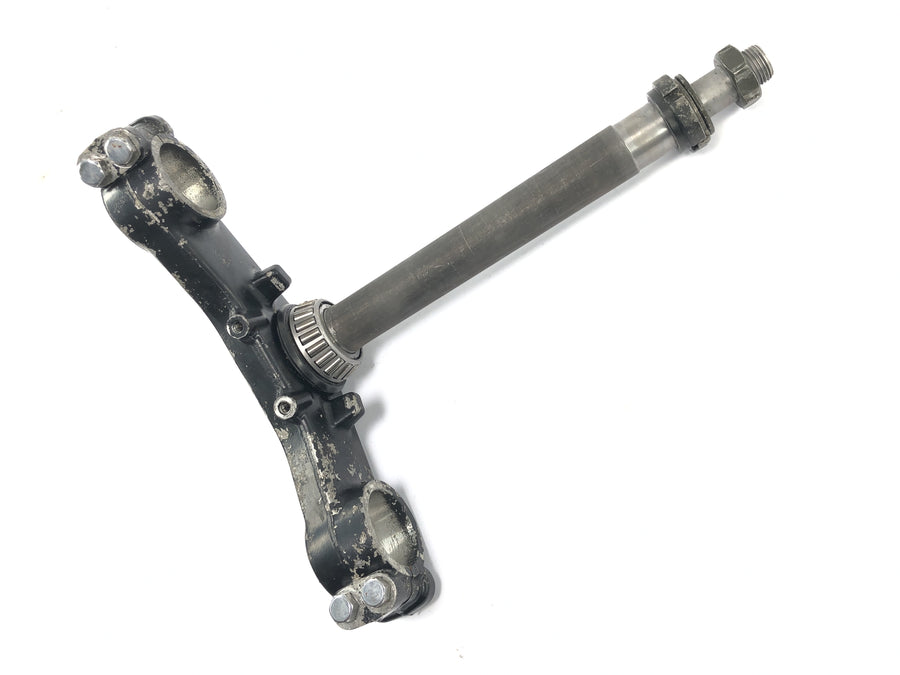 Kawasaki GPZ 1000 RX [1987] - ponte inferior do garfo, cabeçote de controle 40 mm