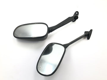 Honda CBR 125 R JC50 [2012] - Espelho retrovisor externo ajustado esquerdo e direito - 0