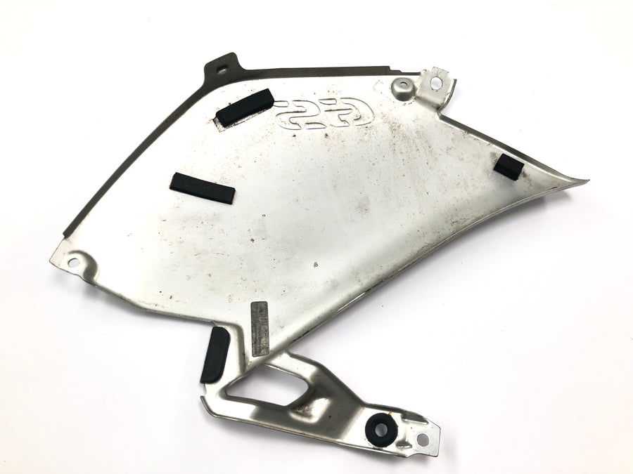 BMW R 1200 GS R12 K25 [2004] - Carenagem do painel lateral esquerdo
