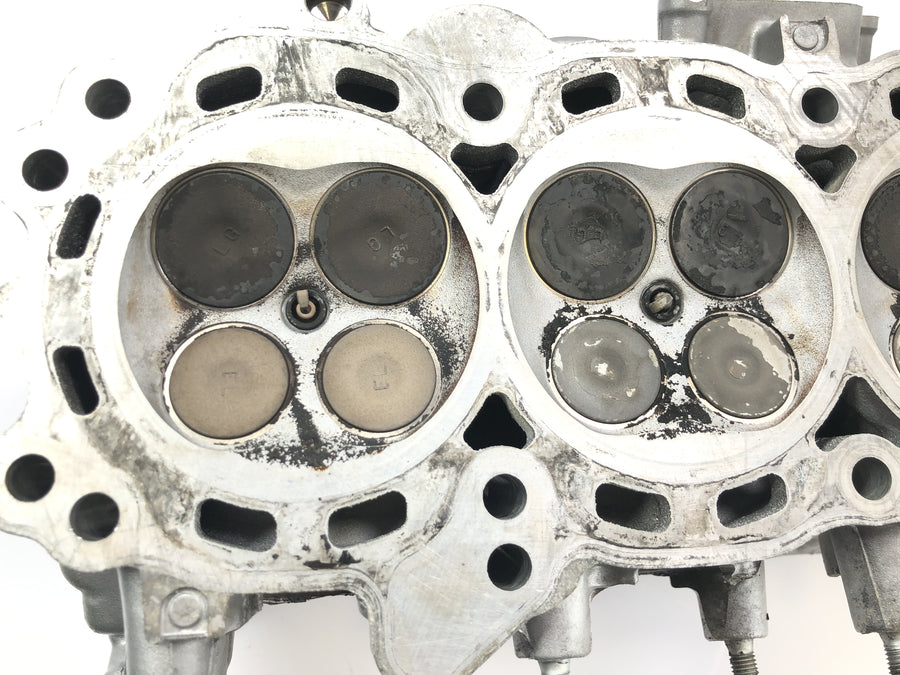 Honda CBR 1000 RR SC57 [2006] - canais de válvula de assento de válvula de trem de válvula de cabeçote