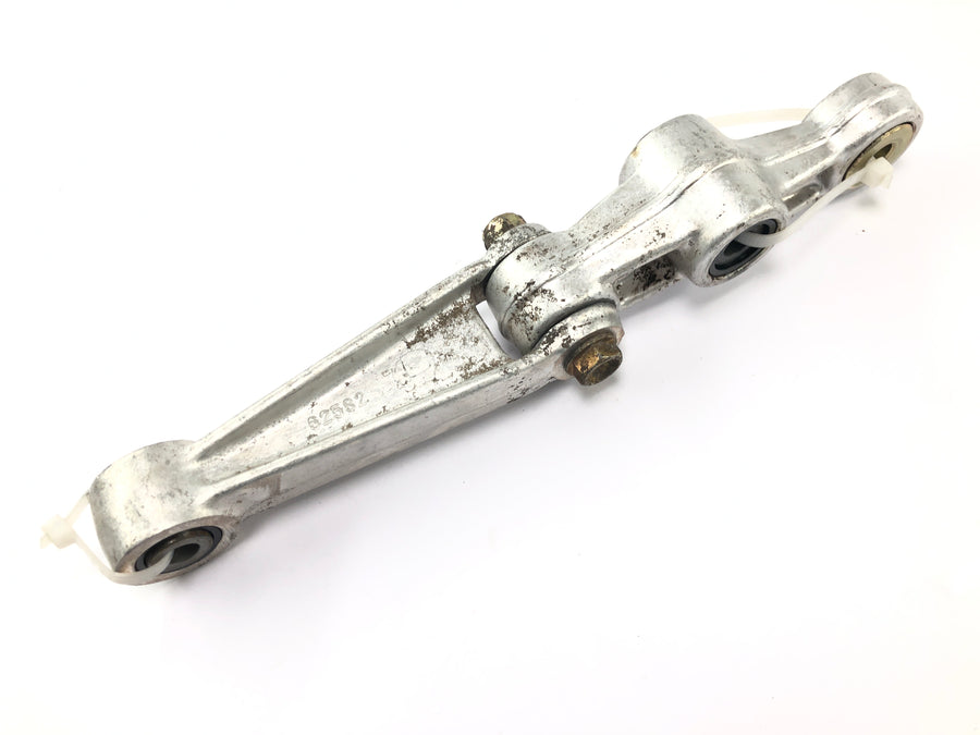 Cagiva Planet 125 [1998] - Deflexão do suporte da suspensão traseira da alavanca de deflexão