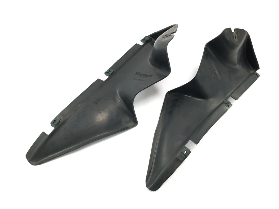 Triumph Daytona 1200 T300D [1994] - Carenagem interna do cockpit