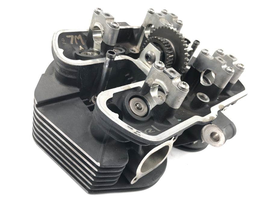 Triumph Bonneville T100 986MF [2012] - Controle de válvula do cabeçote