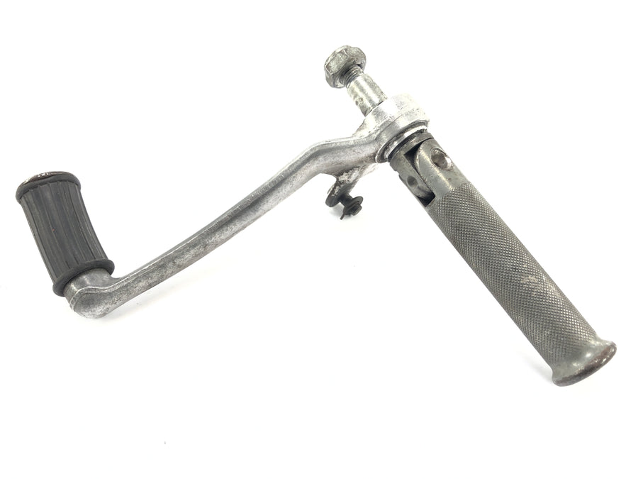 DUCATI SL 600 PANTAH [1982] - Os apoios do motorista com uma alavanca de engrenagem e alavanca de freio