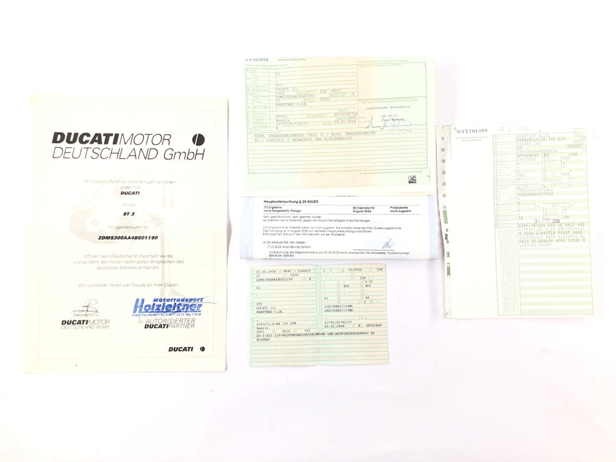 Ducati ST3 S3 [2004] - Quadro principal com papéis
