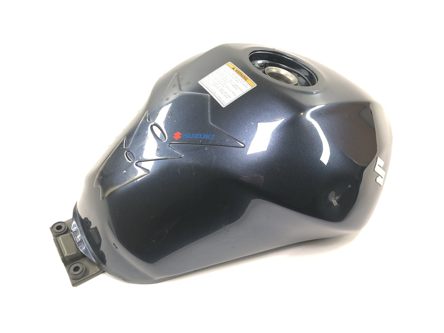 Suzuki GSF 1250 SA Bandit WVCH [2007] - Tanque de gasolina com amassado