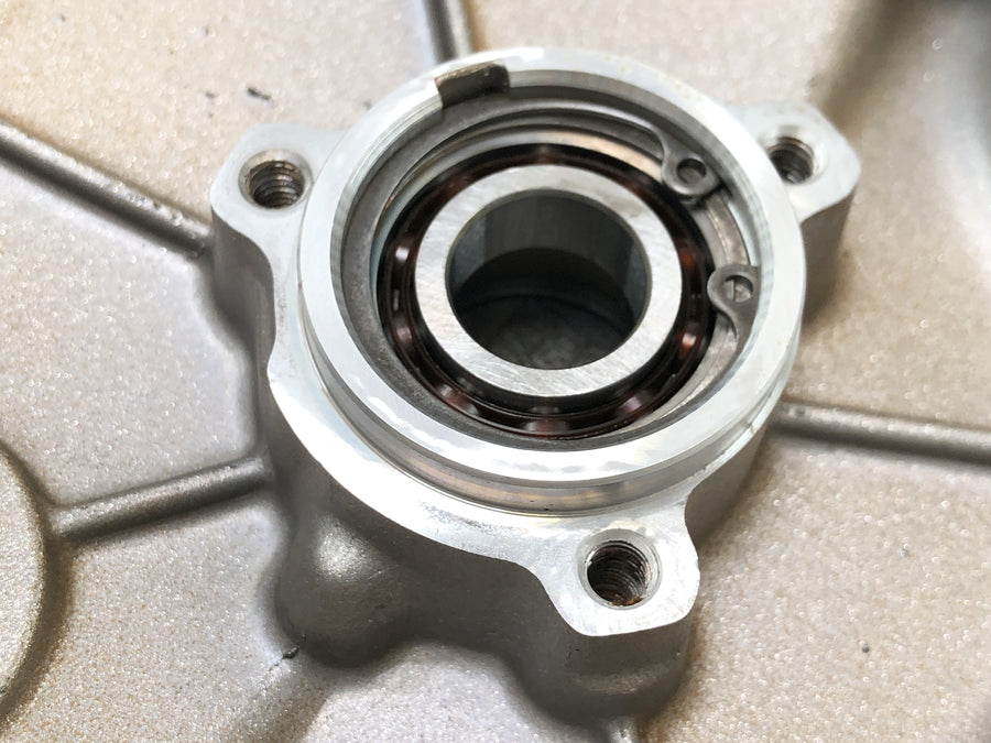 Ducati Monster SR2 800 M4 [2006] - Tampa do alternador tampa do motor esquerda tampa Lima