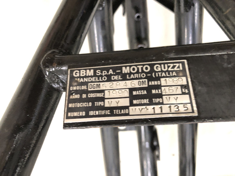 Moto Guzzi California III VY Integrale [1990] - Moldura com papéis