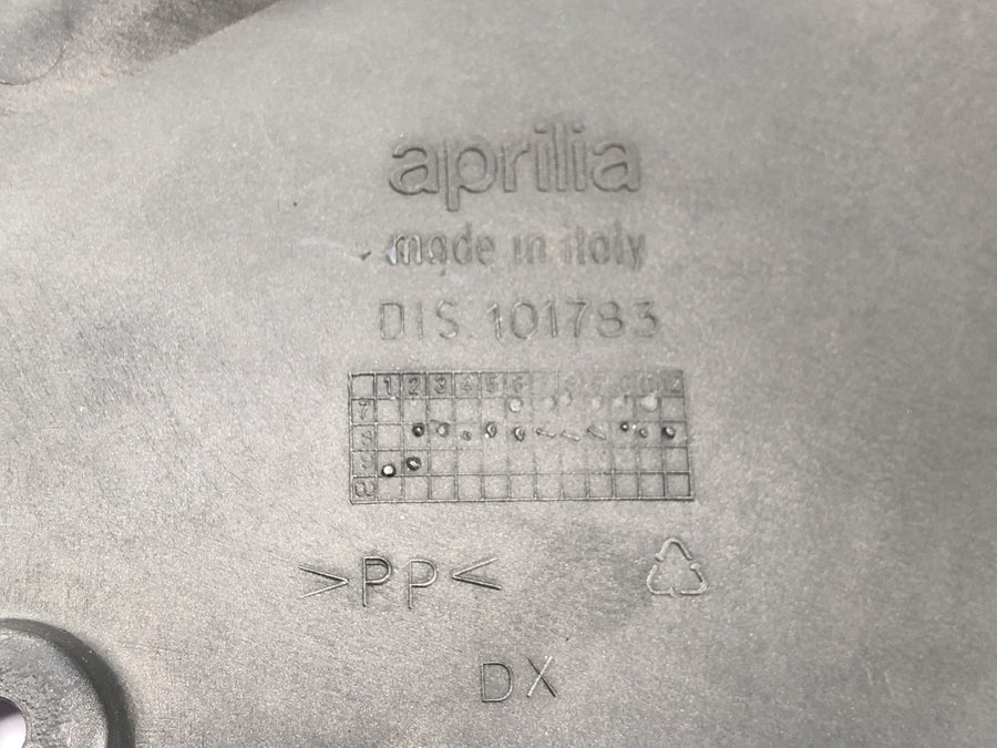 Aprilia Mille RSV 1000 ME [1999] - Parte lateral da carenagem direita