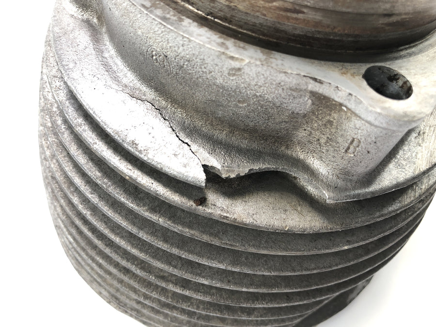 BMW R 75/5 [1973] – cilindro com pistão à direita
