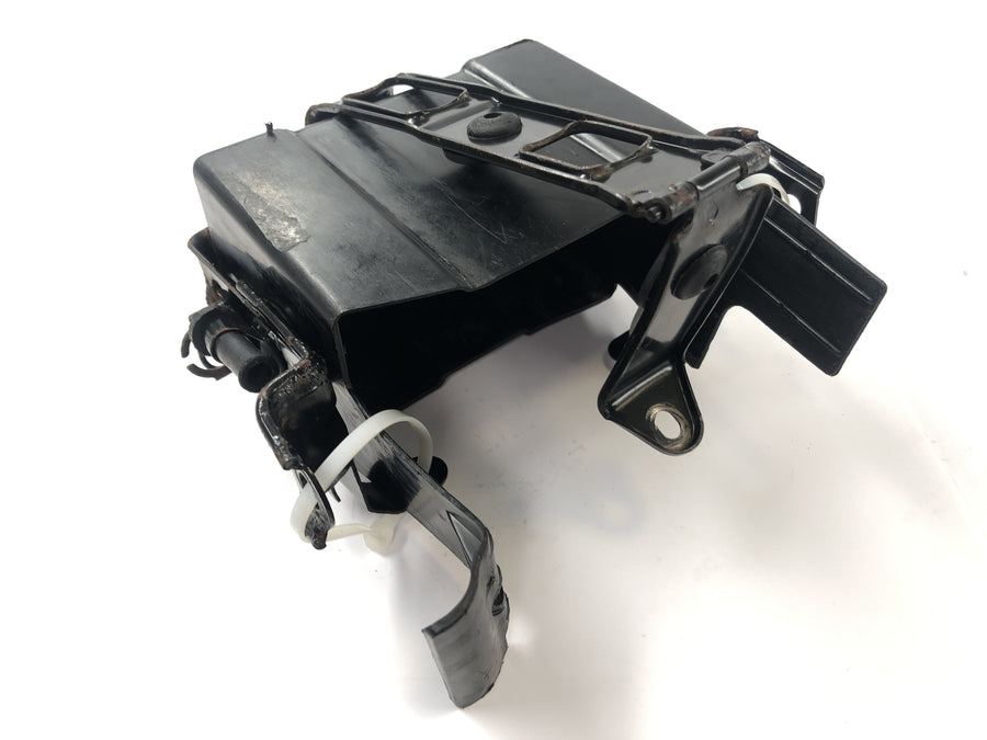 Honda XBR 500 PC15 [1989] - Absorção da bateria do suporte da moldura da caixa de bateria