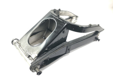 Yamaha YZF R1 RN04 [2001] - Braço oscilante traseiro em alumínio
