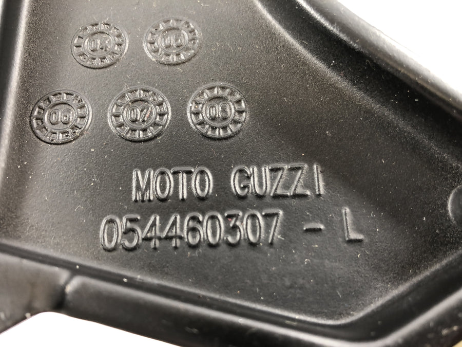 Moto Guzzi 1200 Sport [2007] - Sistema de apoio para os pés deixado