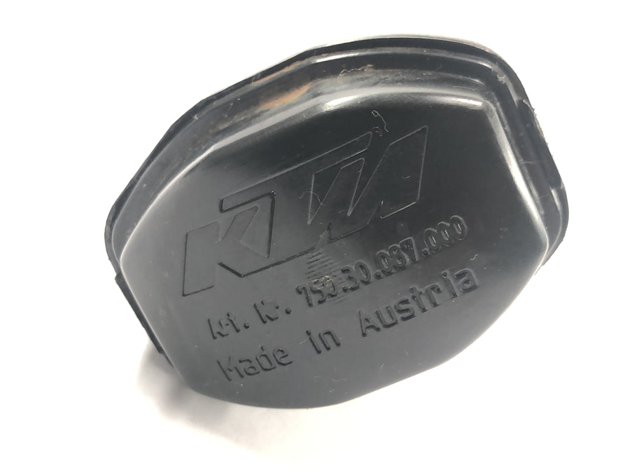 KTM Duke 690 A3 [2012] - sistema de combustível de filtro de carbono com ventilação do tanque de cartucho de carvão ativado