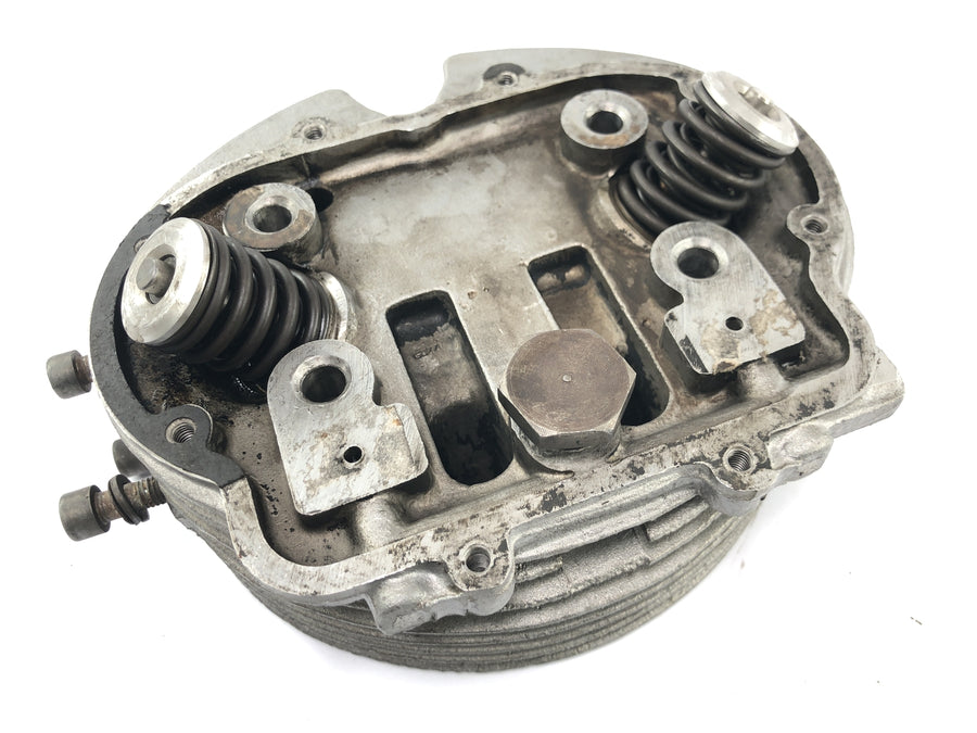 Moto Guzzi V7 Special [1971] - Cabeça do cilindro cabeça da válvula esquerda cabeça do cilindro do motor
