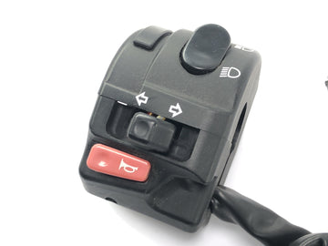 Triumph Sprint St 1050 [2005] - interruptor do guidão no interruptor multifuncional esquerdo