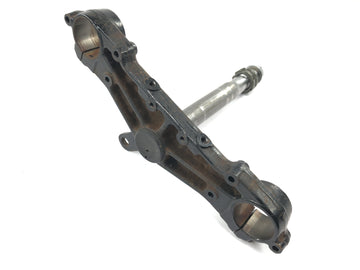 Yamaha XV 1600 Wild Star VP08 [2002] - garfo inferior da cabeça de direção da ponte do garfo