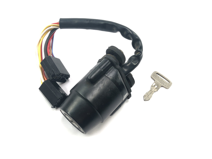 Yamaha DT 175 2K4 [1982] - Interruptor de ignição com chave